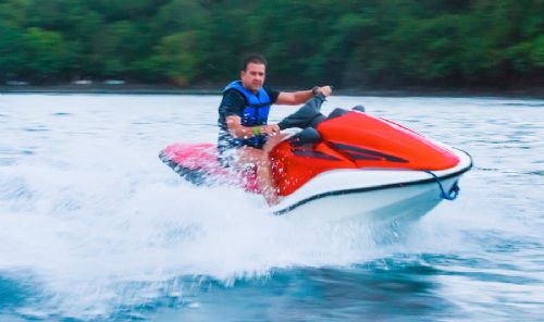 Riding a jet ski in the Papagayo Gulf in Guanacaste