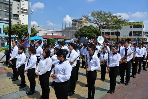 San Jose band in procession of Holy Week