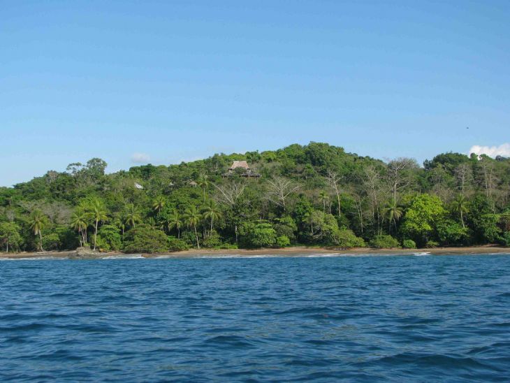 Restaurante desde el mar
