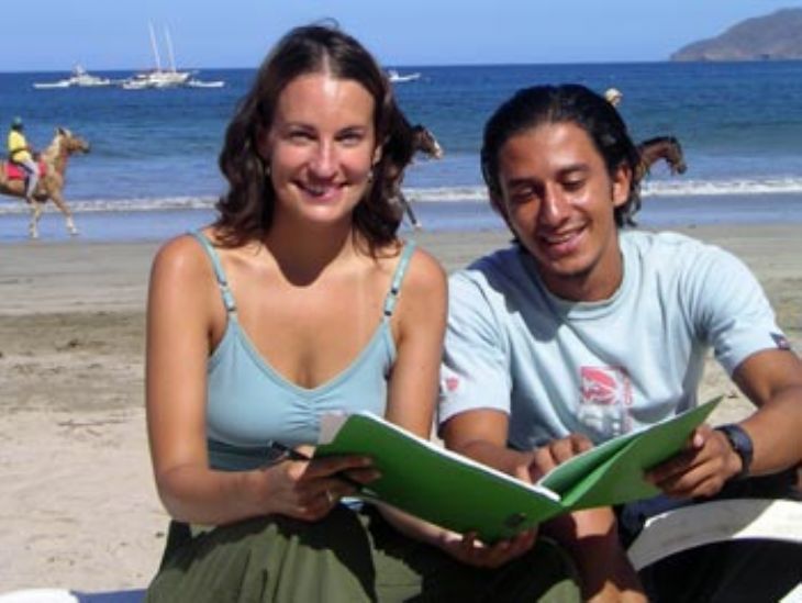Learning Spanish on the Beach