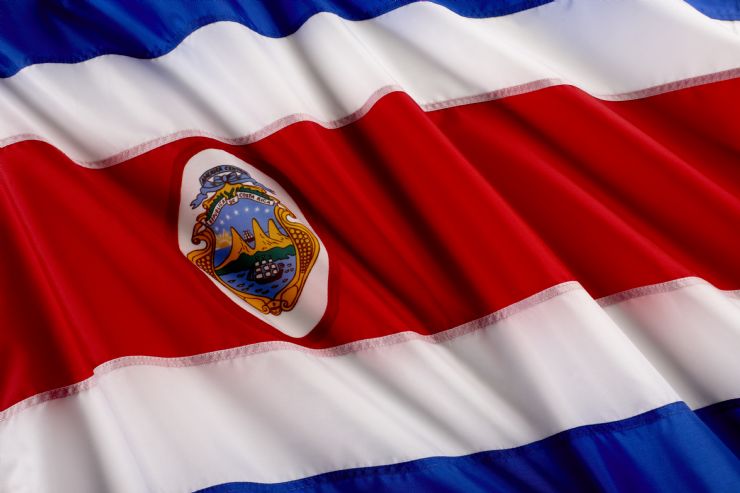 Hermosa bandera de Costa Rica al viento