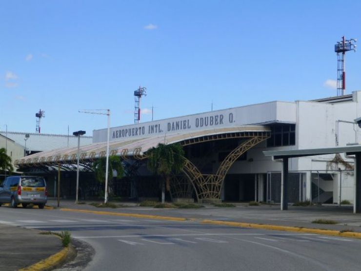 Aeropuerto Intl. Daniel Oduber, terminal principal, Liberia