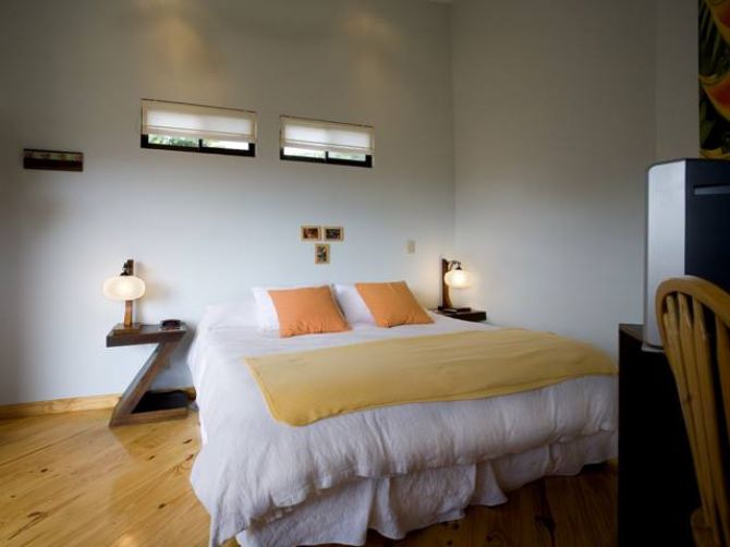 Habitaciones relajantes en Out of Bounds Boutique Hotel