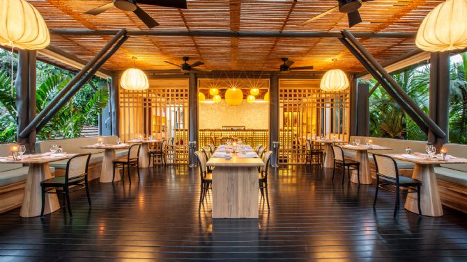 Restaurante Asia Luna en Nayara Resort Spa and Gardens