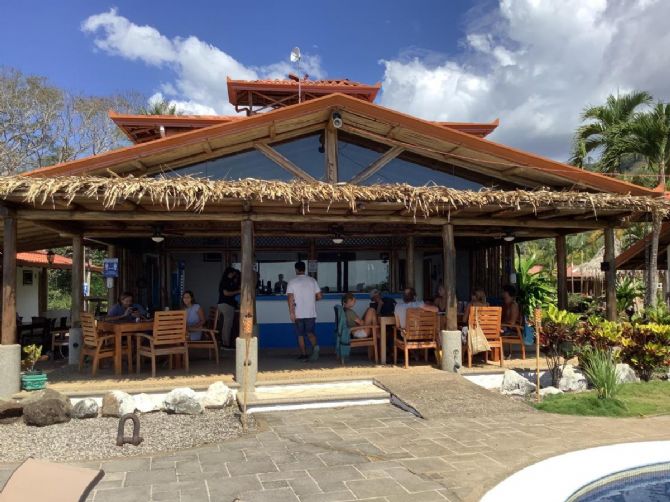 Area de Bar en Casa Caletas Boutique Hotel