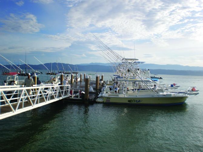 Embarcadero de pesca deportiva en Crocodile Bay Resort