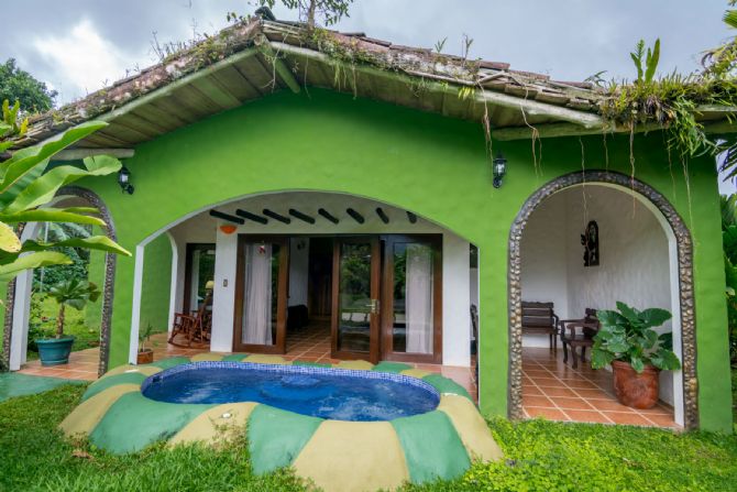 Villas Garabito con piscina privada