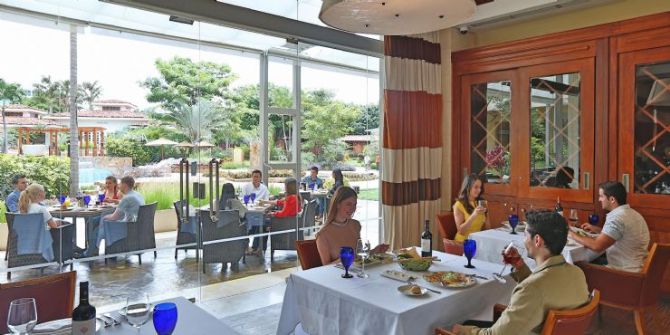 Restaurante pimiento, InterContinental Costa Rica at Multiplaza Mall