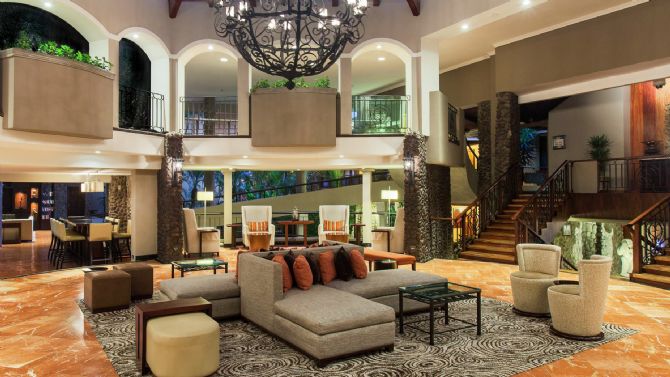 Zona del lobby del hotel DoubleTree by Hilton Hotel Cariari San Jose - Costa Rica