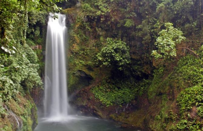 Cascada La Paz