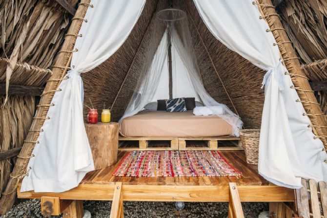 Teepee Inside Rooms en Selina La Fortuna