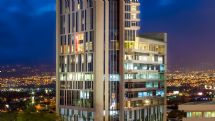 Hilton Garden Inn San José La Sabana night view