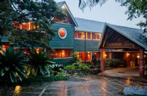 Entrance to Monteverde Lodge & Gardens