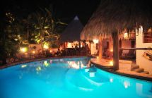 Pool Bar at Encanta La Vida Rainforest Lodge  