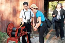 Sugar cane manual mill at El Trapiche Tour