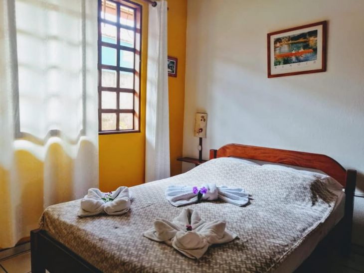 Habitaciones acogedoras en Cabinas El Colibri