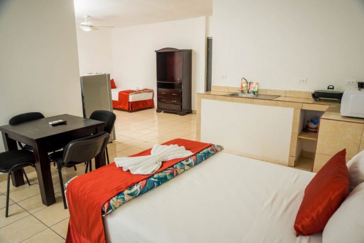 Habitaciones familiares en Paradise Flamingo Beach Hotel & Casino